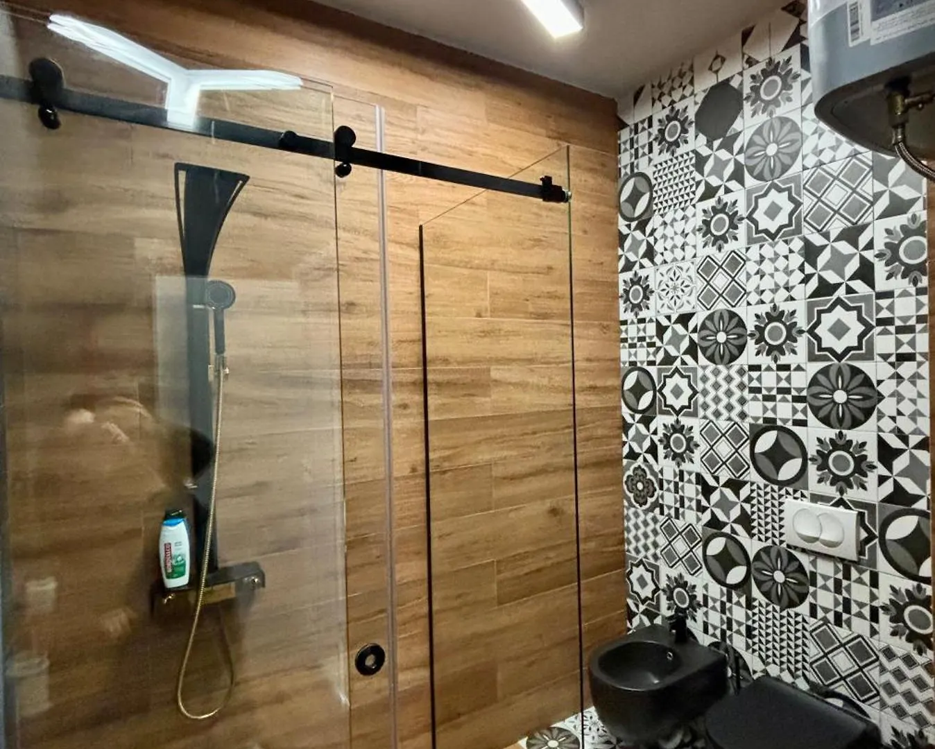 City-Center-Concept Apartment/B Durres 0*,